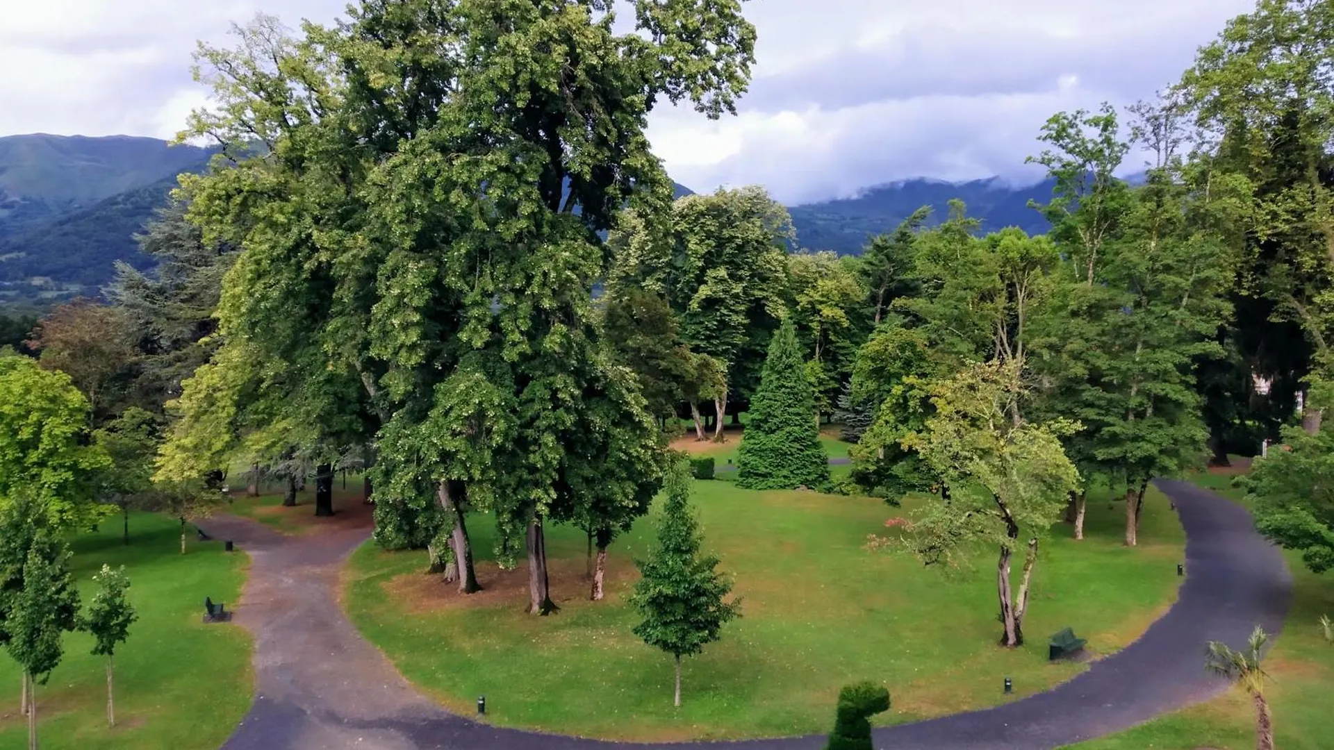 Apartment Le Balcon Du Parc, Entre Lourdes Et Gavarnie Argeles-Gazost